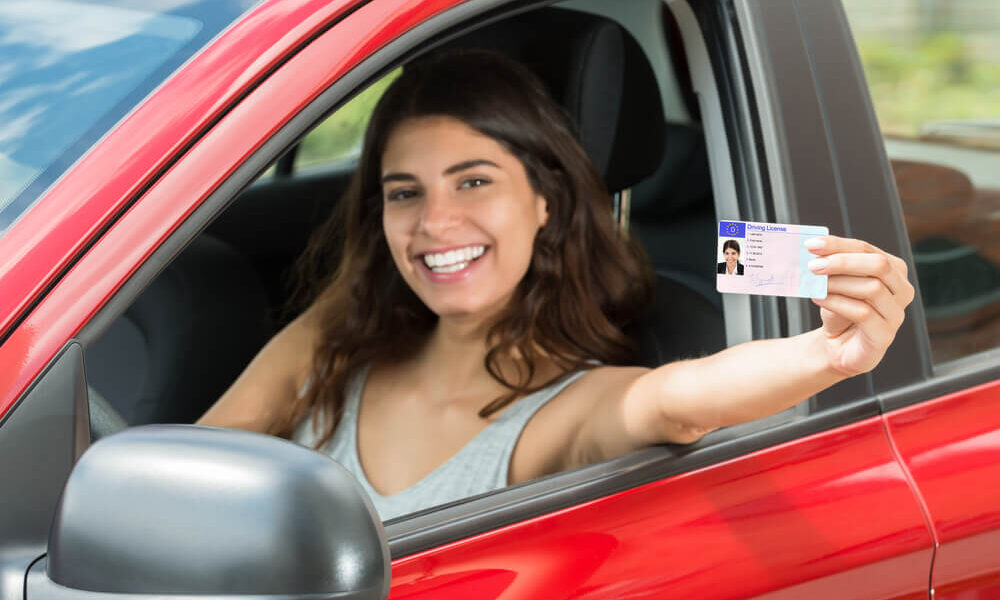 age limit for drivers license in india